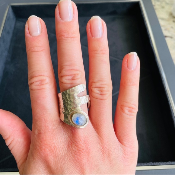 🤍 Stunning Moonstone & Opal Silver Rings 🤍 - Picture 8 of 17